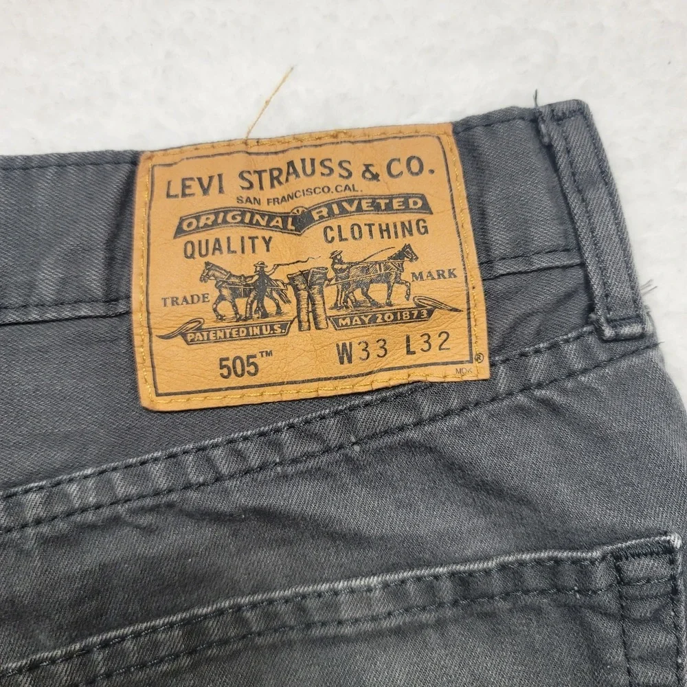 Levis 505 Straight Leg Denim Jeans Men 34X32 Gray Regular Fit White (32x30)